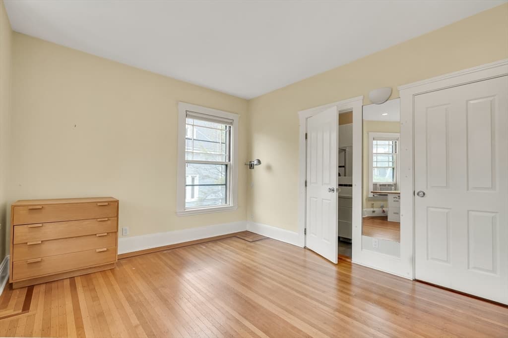 16 Harris St, Brookline MA 02446 photo 20