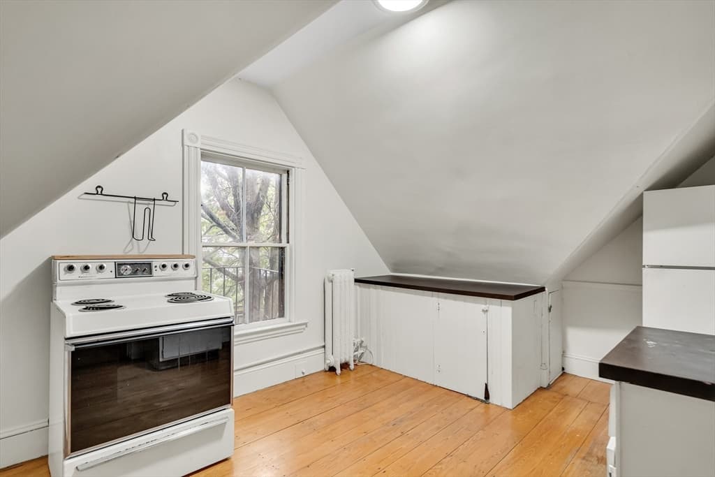 16 Harris St, Brookline MA 02446 photo 33