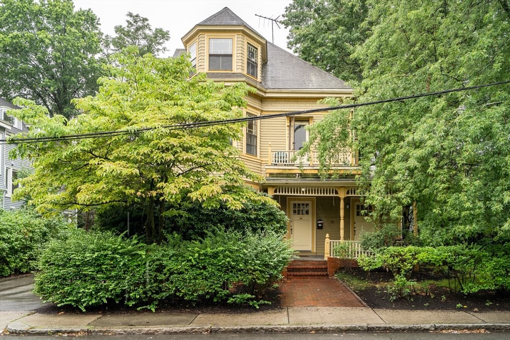 16 Harris St, Brookline MA 02446 photo 40