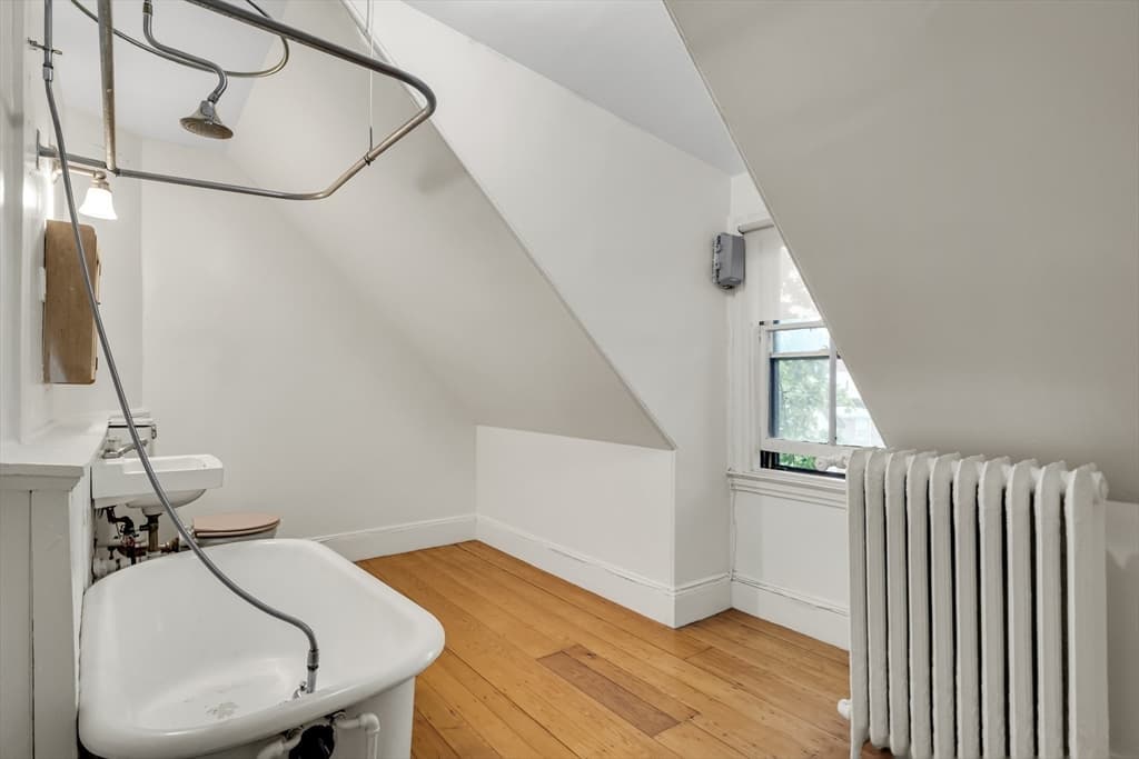 16 Harris St, Brookline MA 02446 photo 31