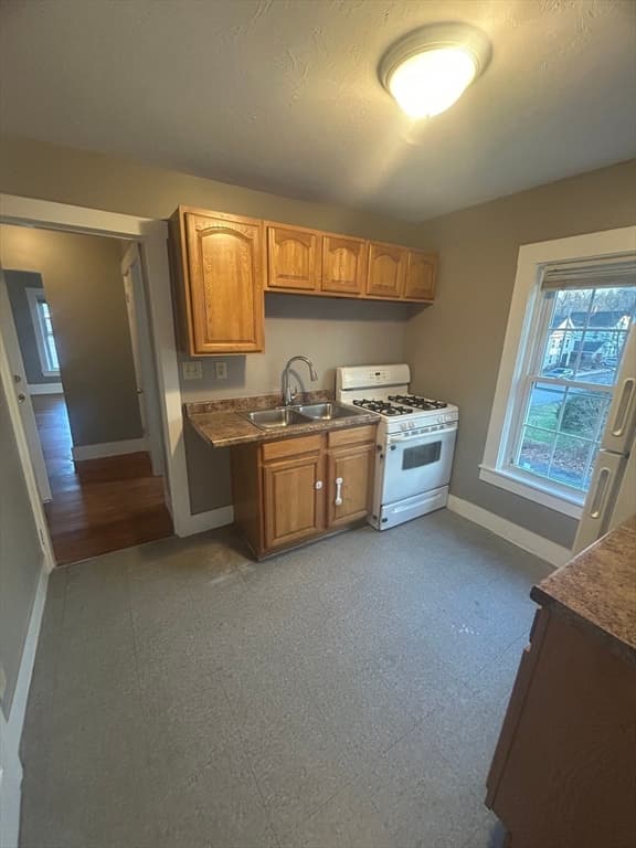 159 Park St, Athol MA 01331 photo 4