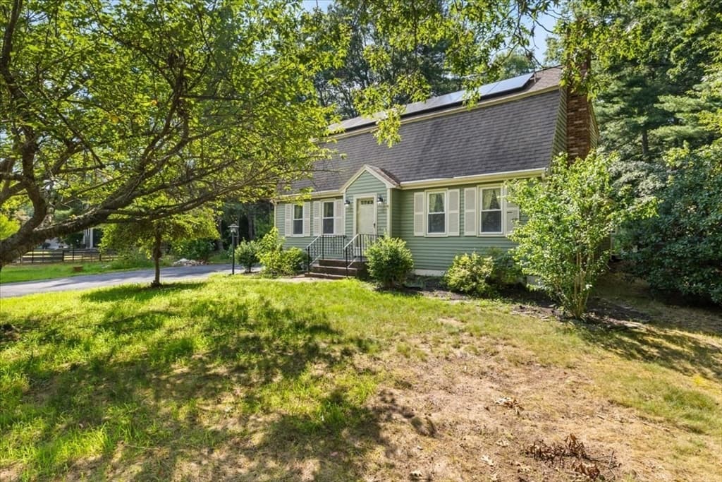 350 Harvey St, Taunton MA 02780 photo 3