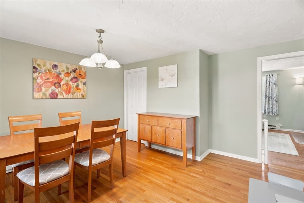 Condominium at 38 Plantation Rd # 38, Oxford MA 01540, Oxford, photo 12 of 39