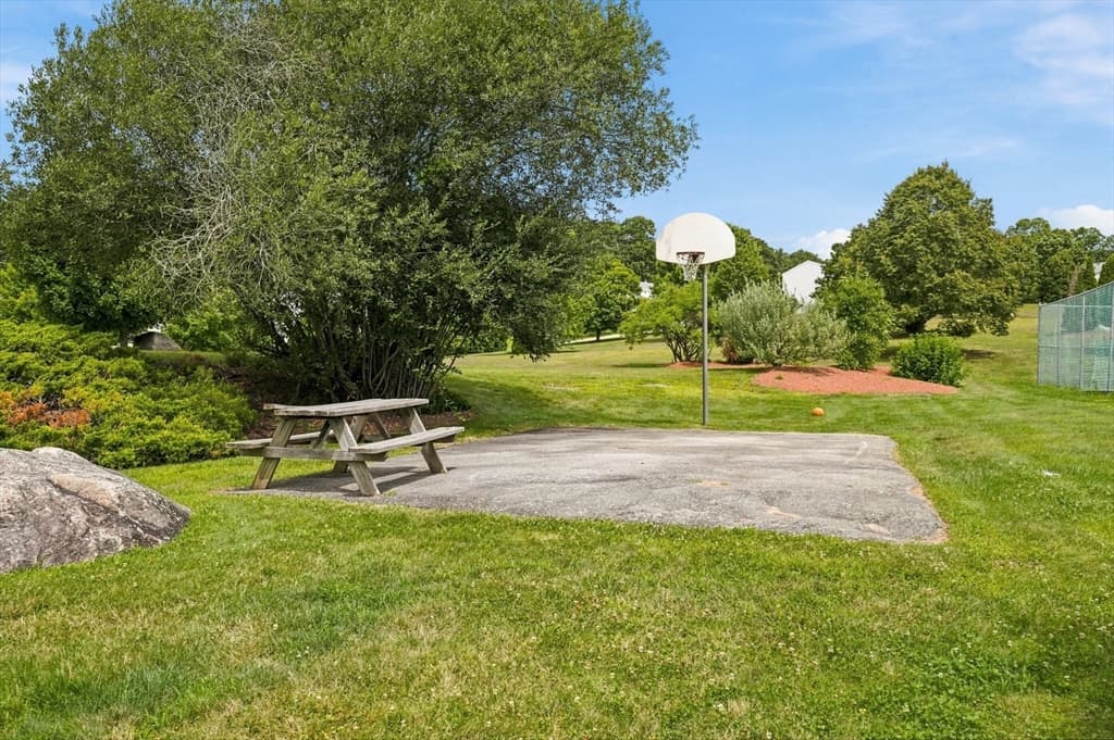 Condominium at 38 Plantation Rd # 38, Oxford MA 01540, Oxford, photo 29 of 39