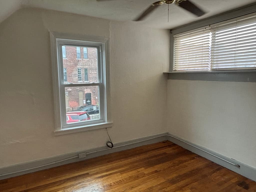 31 Woodward St, Worcester MA 01610 photo 22