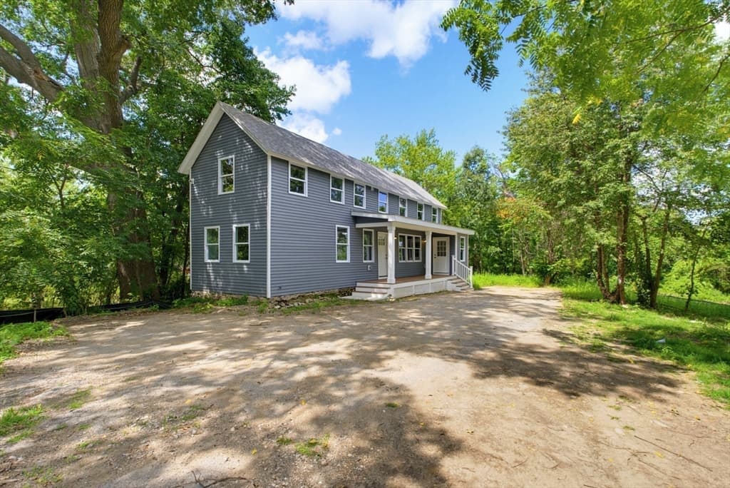 Single Family Residence at 5 Friedel St, Auburn MA 01501, Auburn, photo 7 of 42