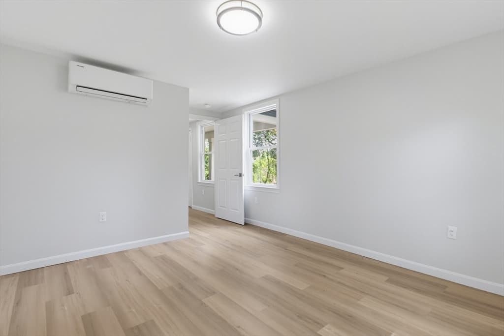 Single Family Residence at 5 Friedel St, Auburn MA 01501, Auburn, photo 39 of 42