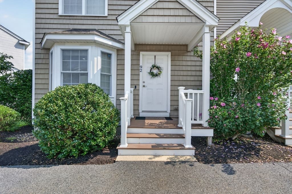 92 Turtle Brook Rd # 92, Canton MA 02021