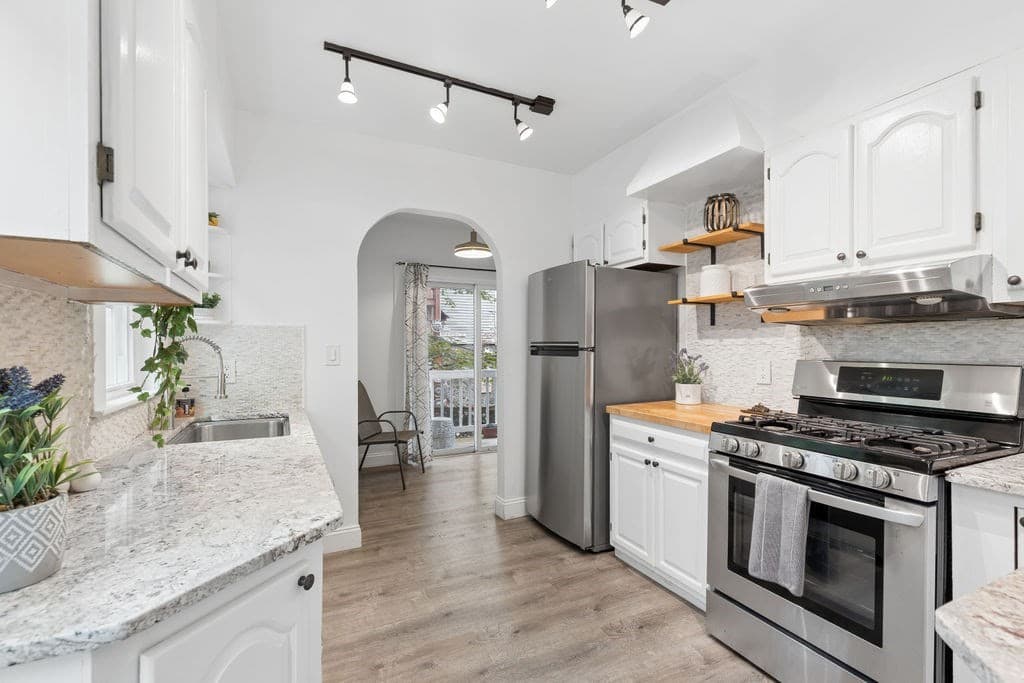 215 Crafts Rd # 2, Brookline MA 02467 photo 6