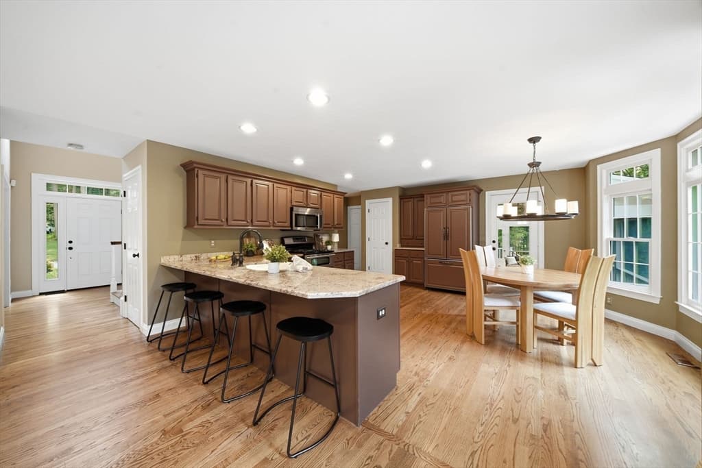 2 Jennifer Dr, Westford MA 01886 photo 14
