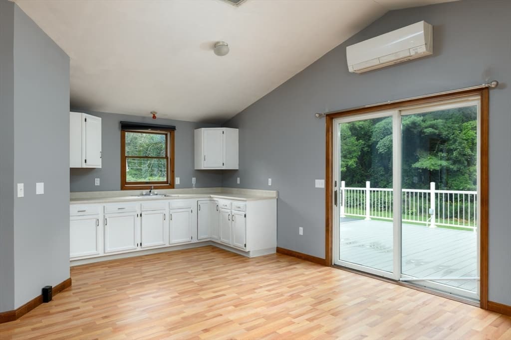 442 Rawson Street, Leicester MA 01524 photo 18