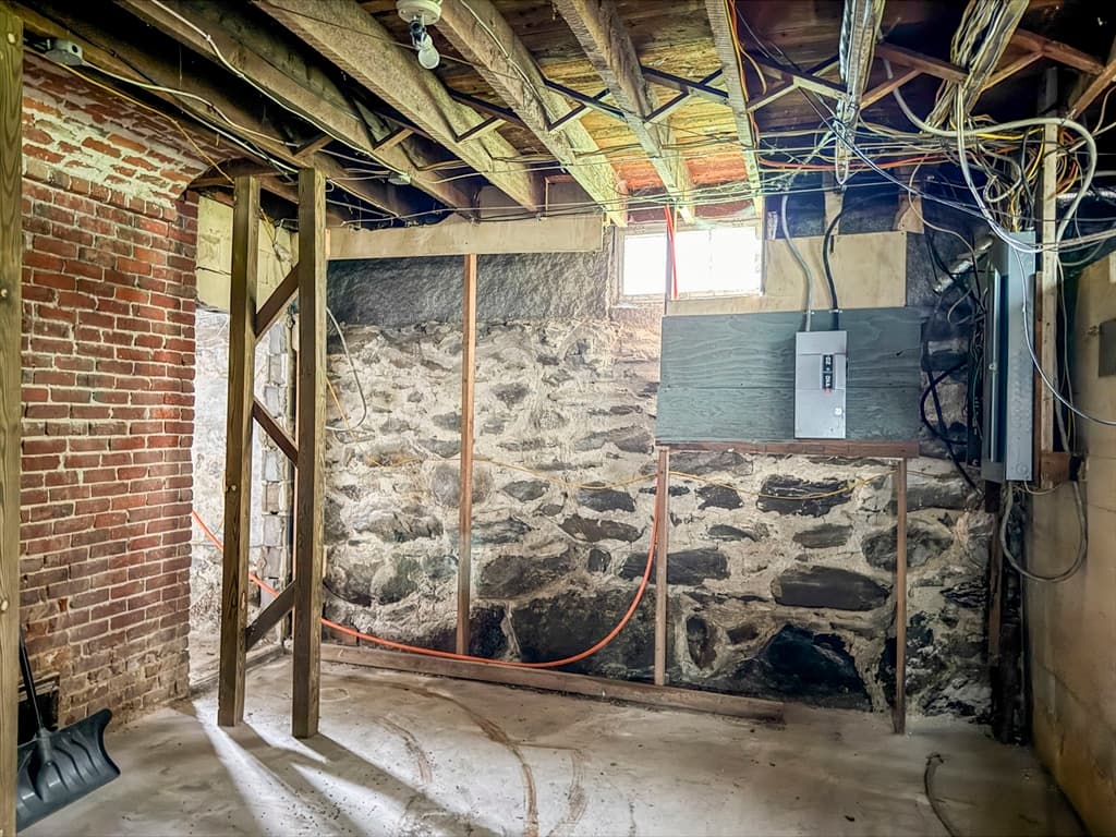 35 Leominster Rd, Lunenburg MA 01462 photo 36