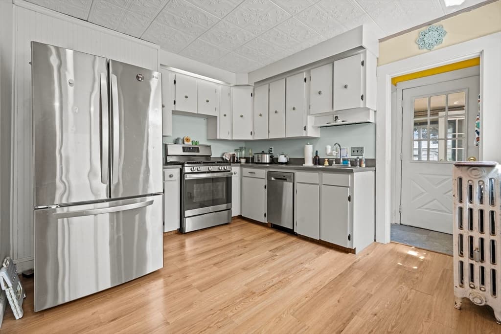 27 Corey St, Randolph MA 02368 photo 13