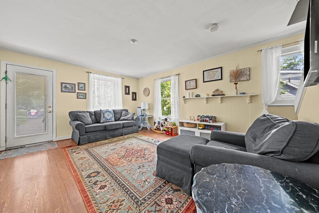27 Corey St, Randolph MA 02368 photo 10