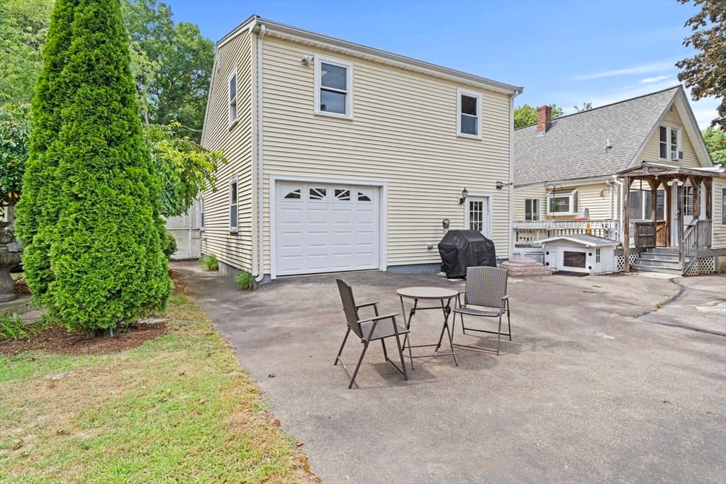 27 Corey St, Randolph MA 02368 photo 4