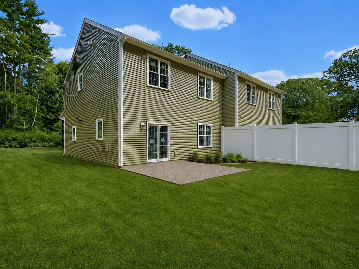 Single Family Residence at 62 Noonan St # 62, Mansfield MA 02048, Mansfield, photo 2 of 30