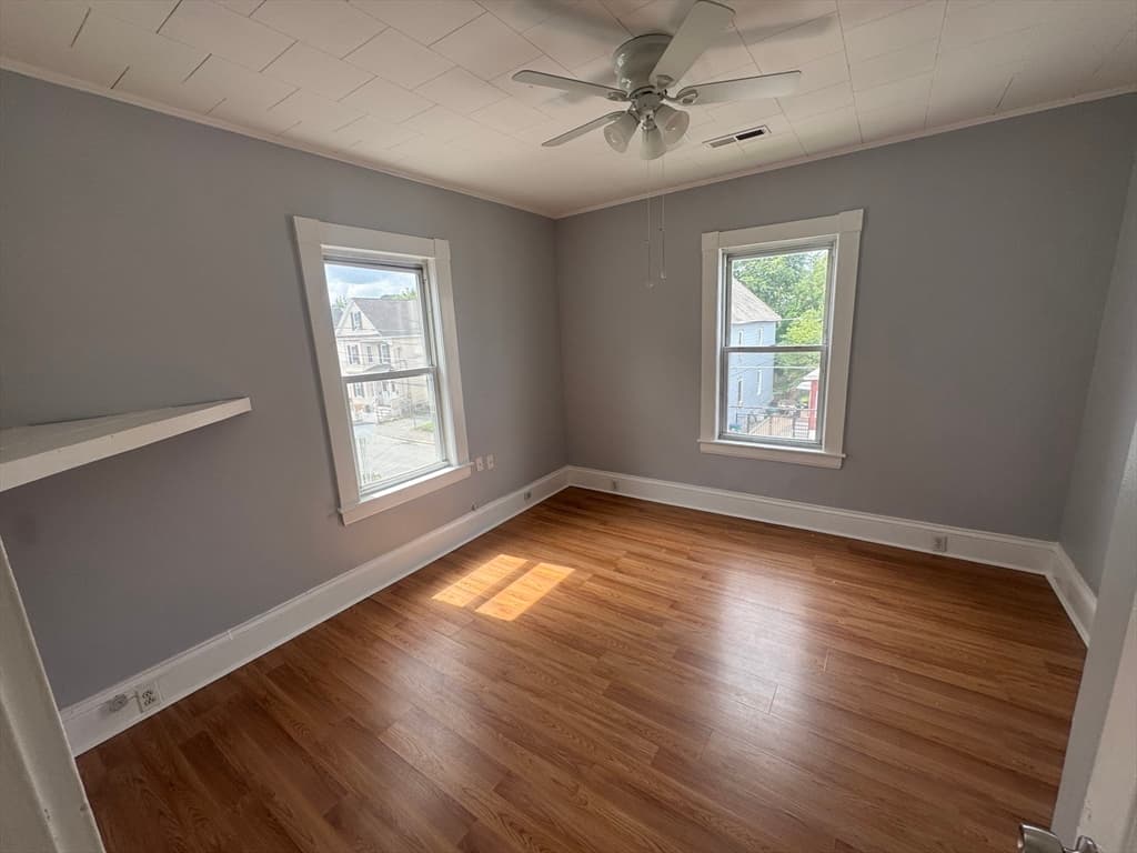 125 Gershom Ave, Lowell MA 01854 photo 13