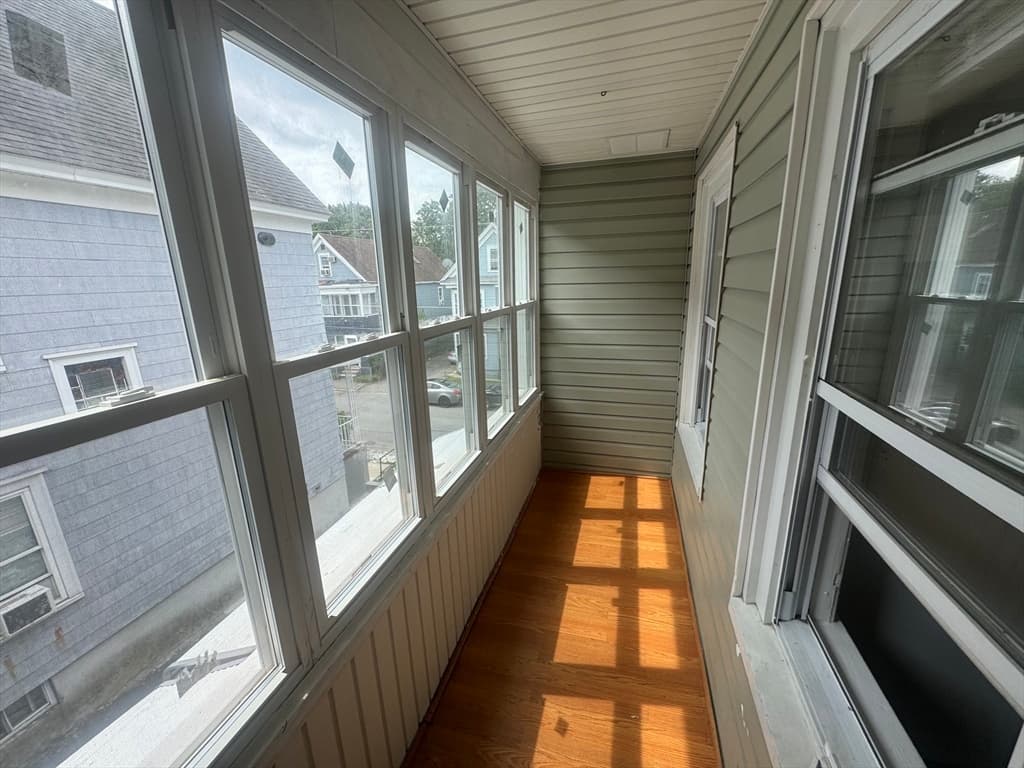 125 Gershom Ave, Lowell MA 01854 photo 16