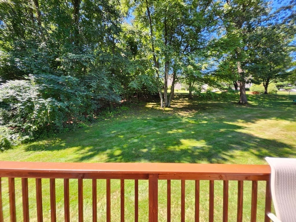Condominium at 10 Concord Rd # 10, Millbury MA 01527, Millbury, photo 5 of 23