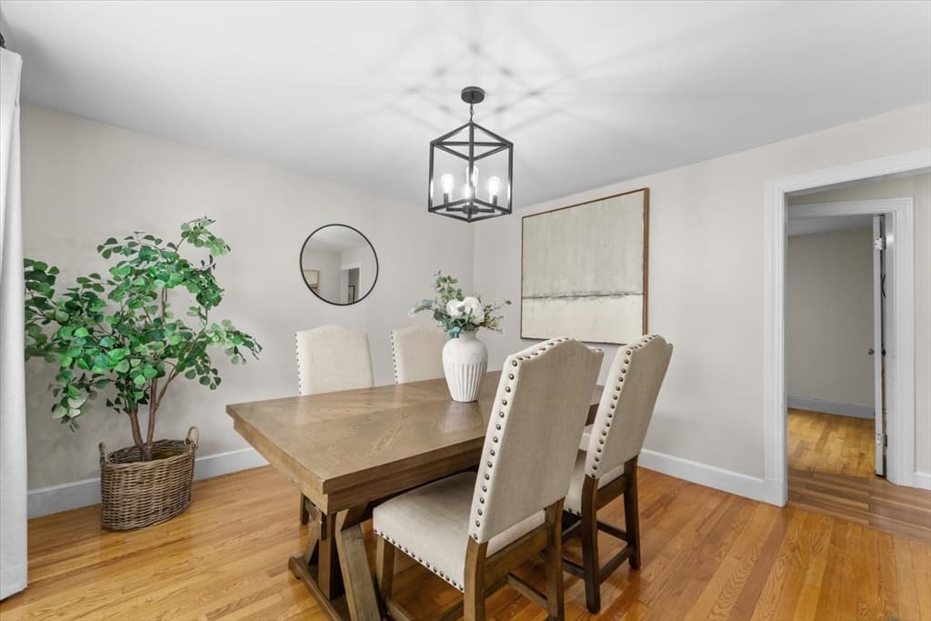 19 W Sigourney St, Lynn MA 01905 photo 10