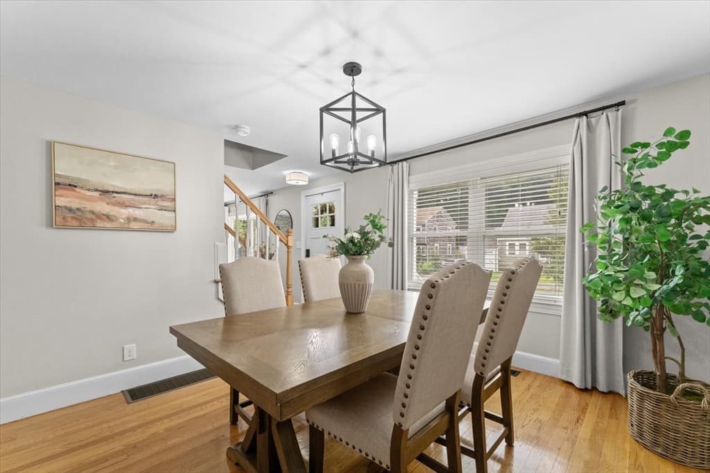 19 W Sigourney St, Lynn MA 01905 photo 11