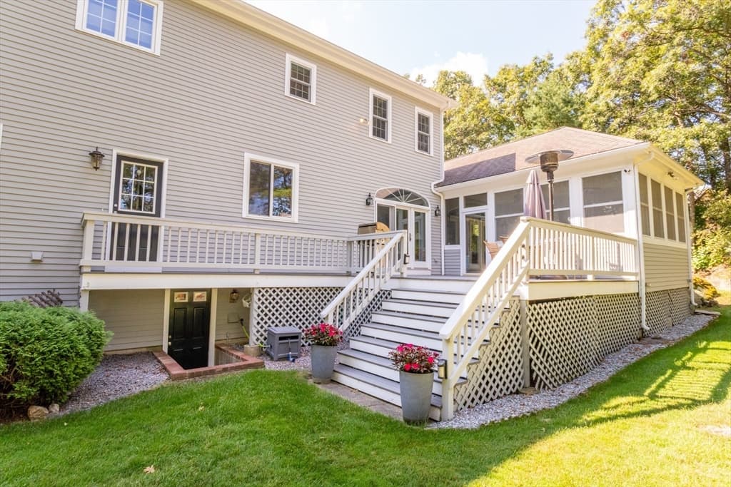 25 Windsor Dr, Foxboro MA 02035 photo 6