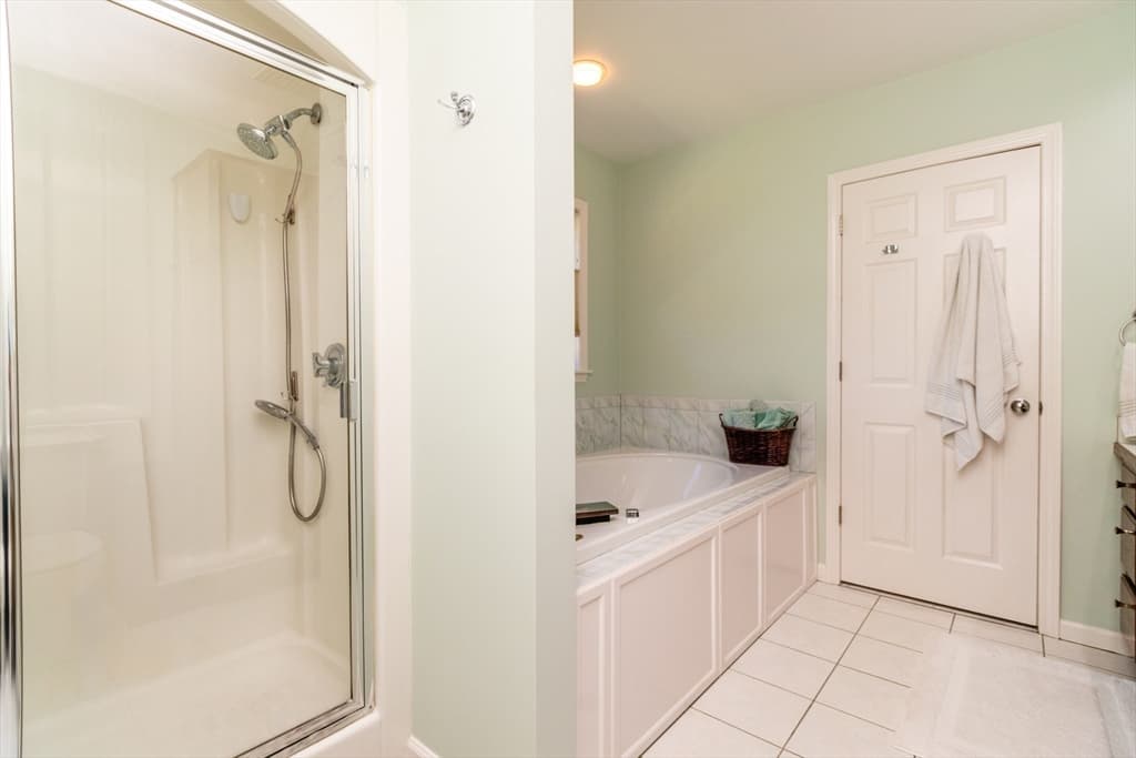 25 Windsor Dr, Foxboro MA 02035 photo 31