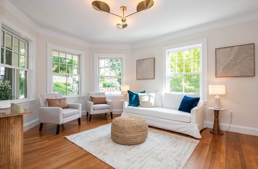 20 Hillside Ave, Medford MA 02155 photo 9