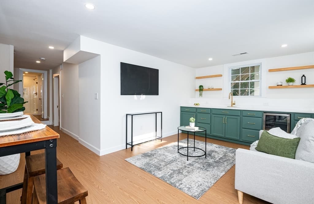 20 Hillside Ave, Medford MA 02155 photo 39