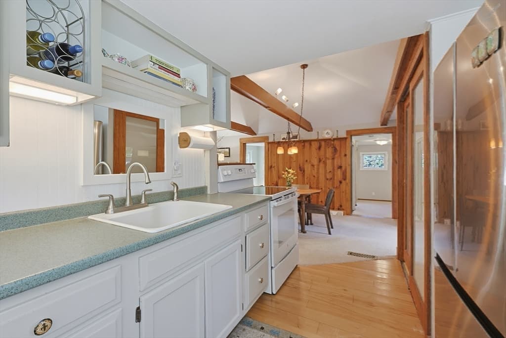 39 Norwood St, Sharon MA 02067 photo 16