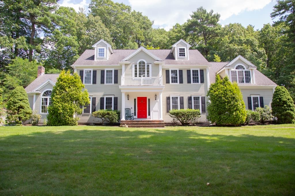 1941 Washington St, Canton MA 02021