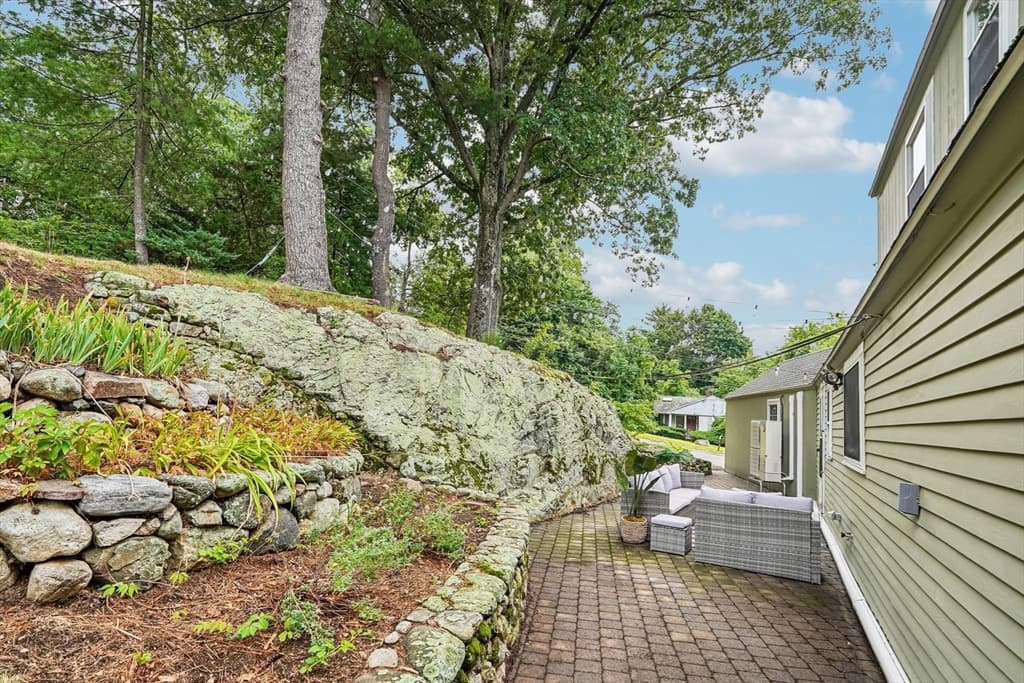 1 Constitution Rd, Lexington MA 02421 photo 32