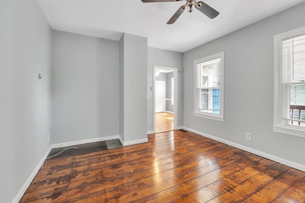 28 Institute St, Fitchburg MA 01420 photo 5