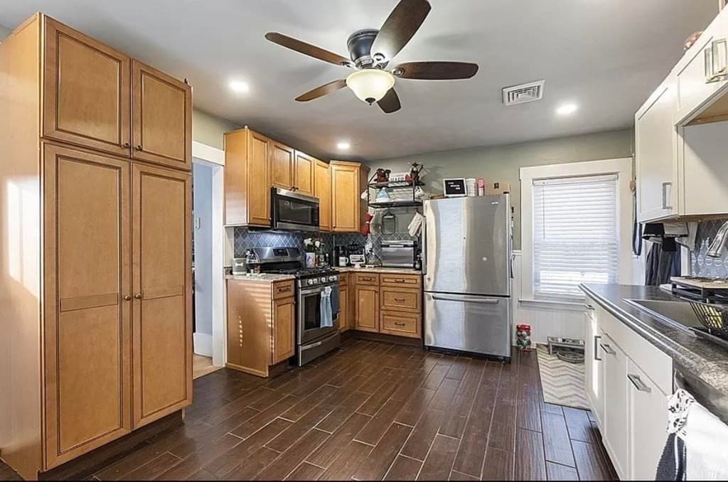 28 Institute St, Fitchburg MA 01420 photo 10