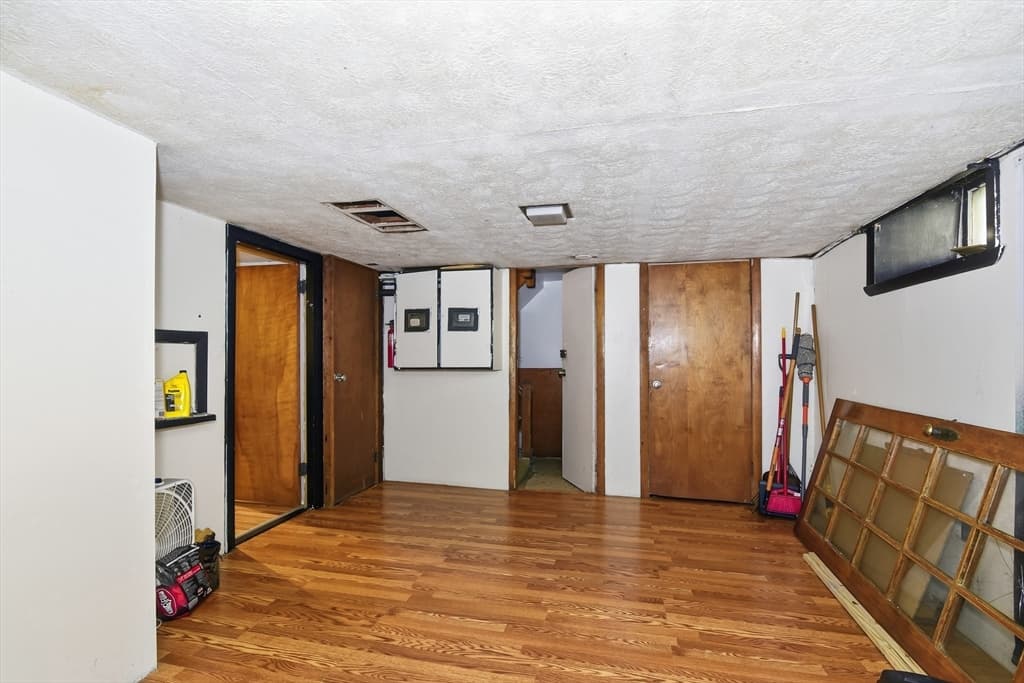 14-16 Nazing St, Boston MA 02121 photo 16