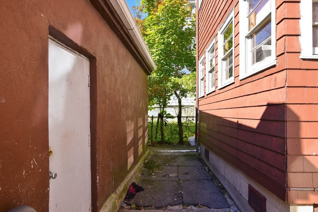 14-16 Nazing St, Boston MA 02121 photo 29