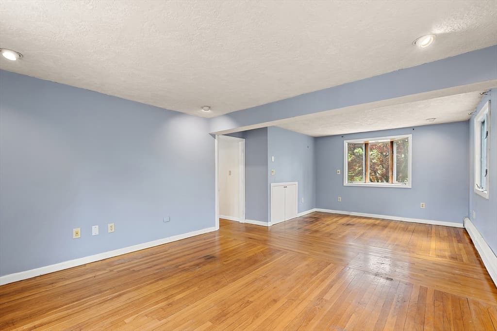 6 Hovey Ave, Natick MA 01760 photo 12