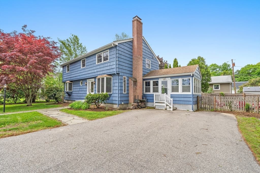 6 Hovey Ave, Natick MA 01760