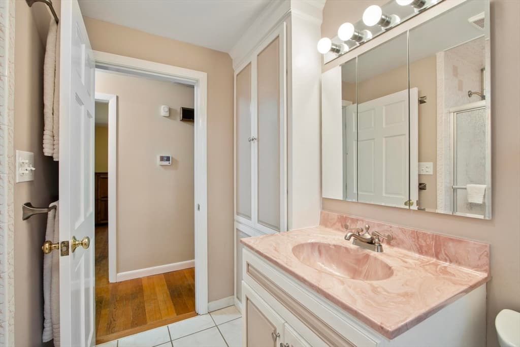 9 Elm Road, Westford MA 01886 photo 13
