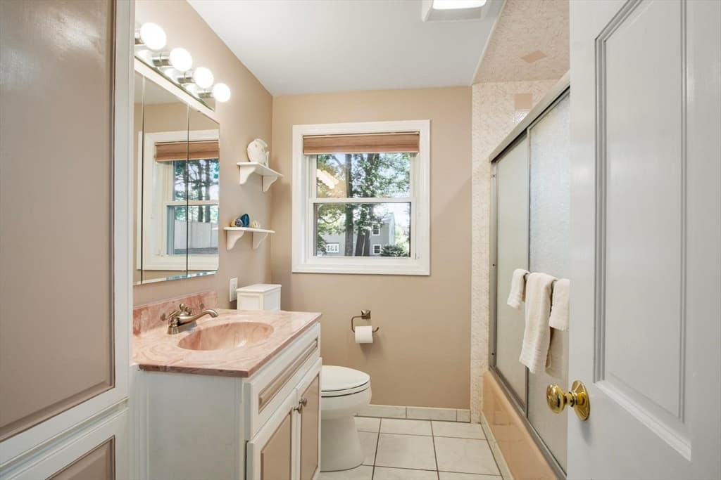 9 Elm Road, Westford MA 01886 photo 12