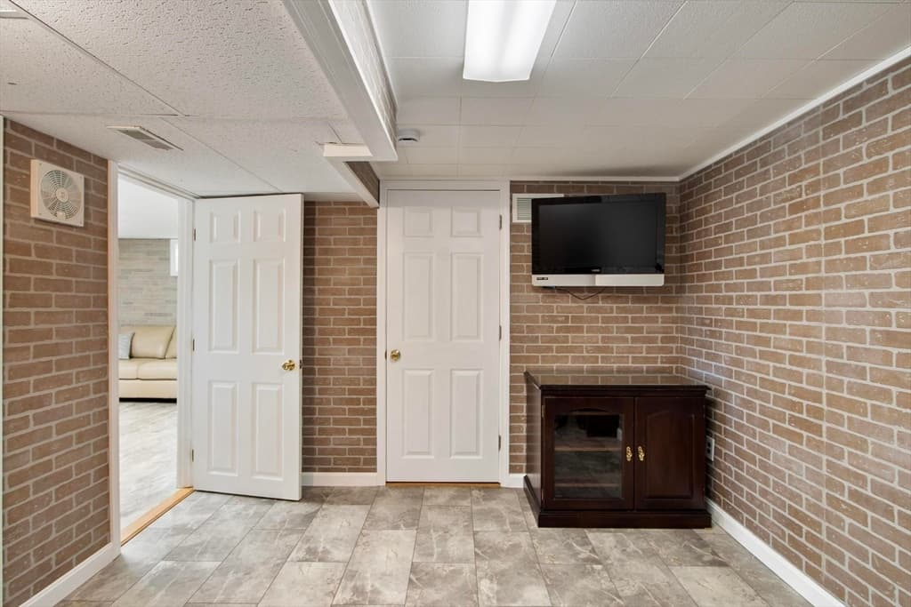 9 Elm Road, Westford MA 01886 photo 22