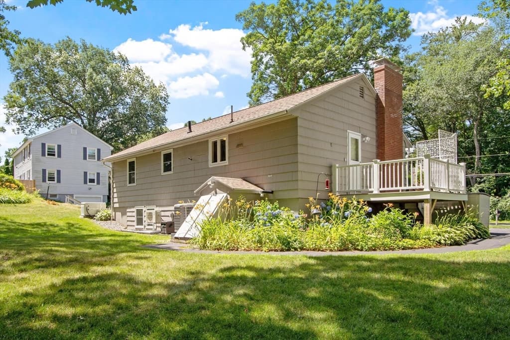9 Elm Road, Westford MA 01886 photo 28