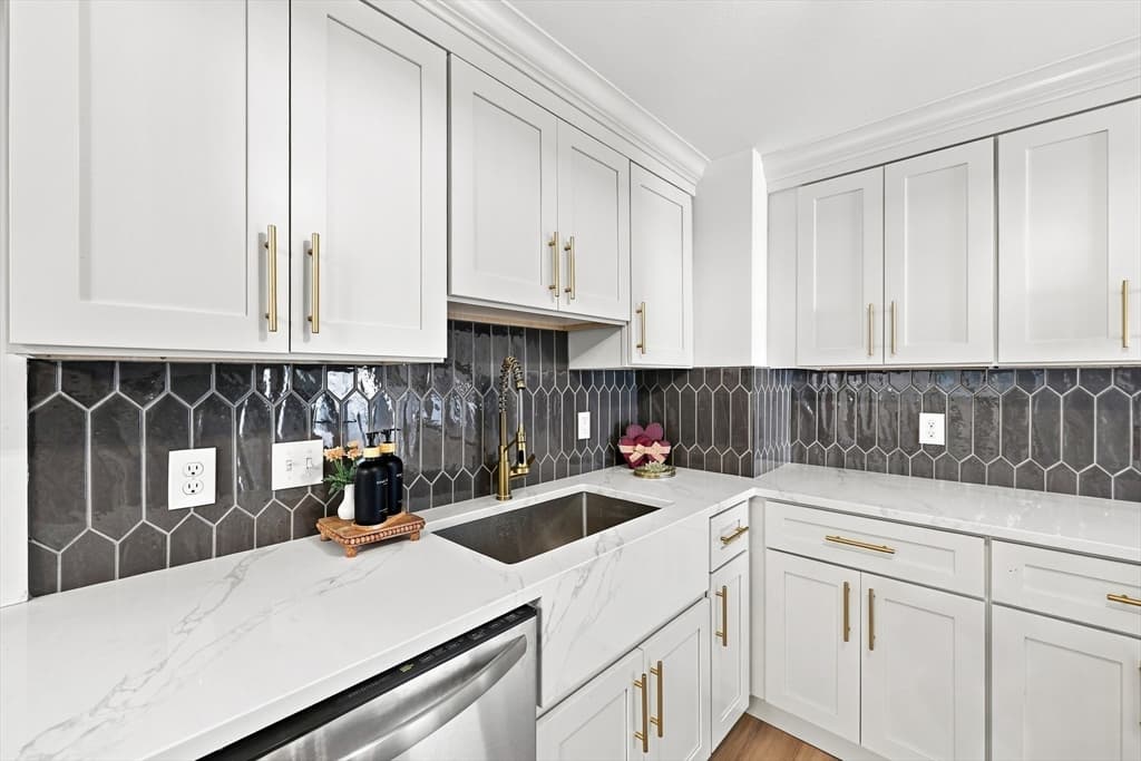 101 Smith Ave, East Longmeadow MA 01028 photo 12