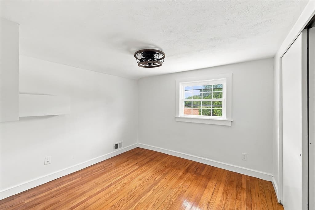 101 Smith Ave, East Longmeadow MA 01028 photo 26
