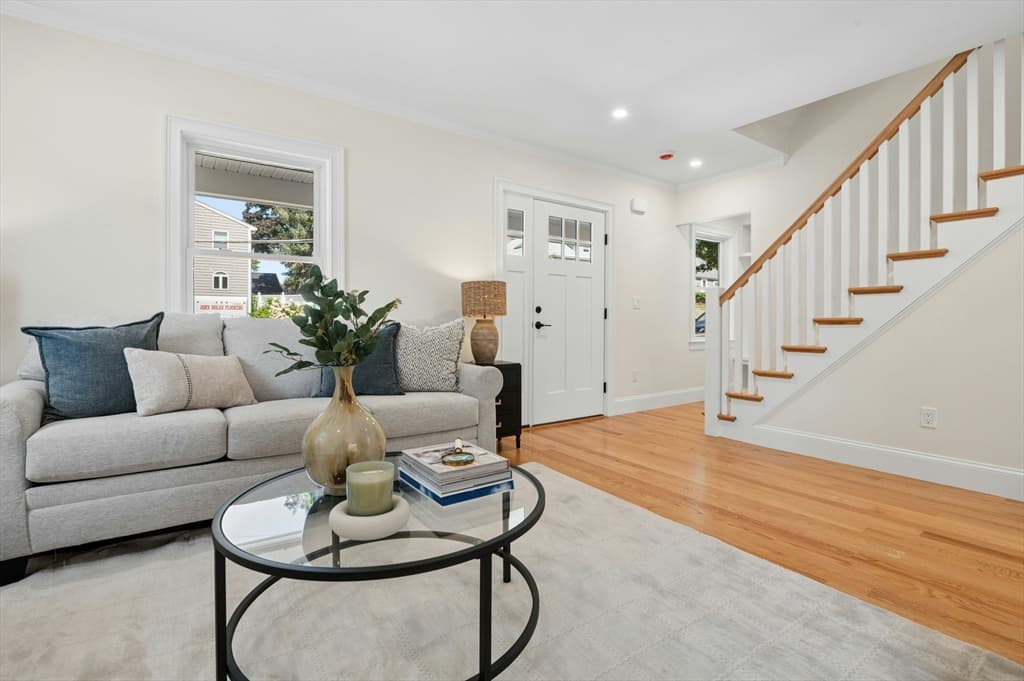 27 Thornell Avenue, Walpole MA 02032 photo 6