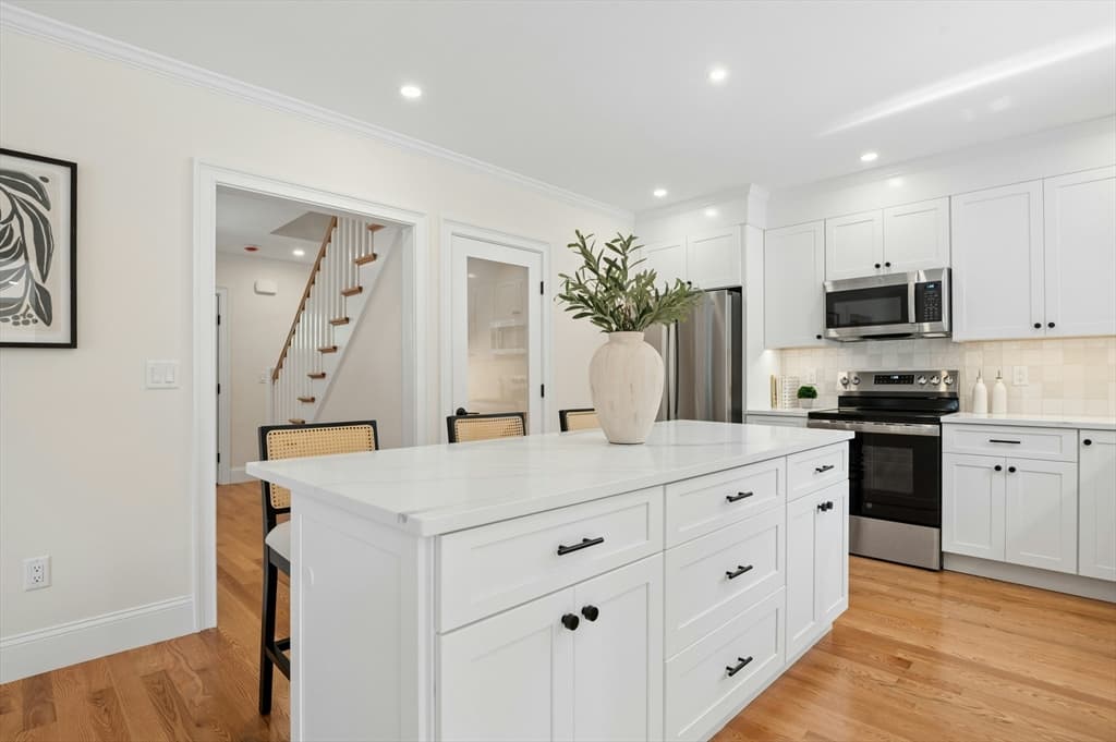 27 Thornell Avenue, Walpole MA 02032 photo 13