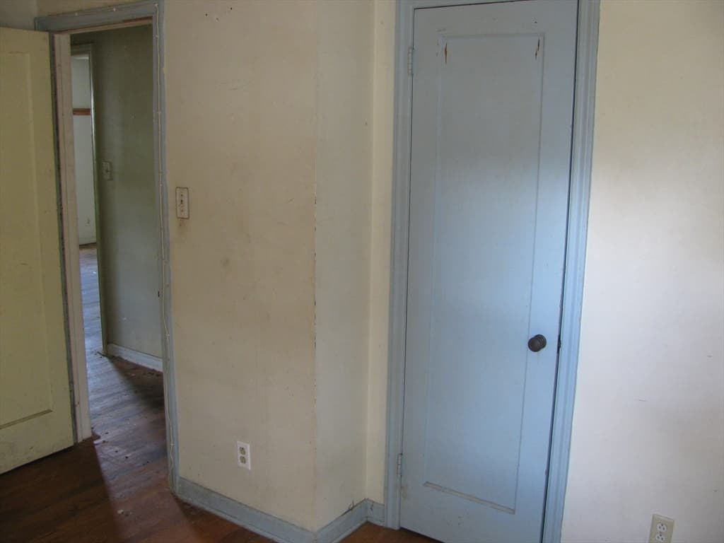86 Pheland St, Springfield MA 01109 photo 12