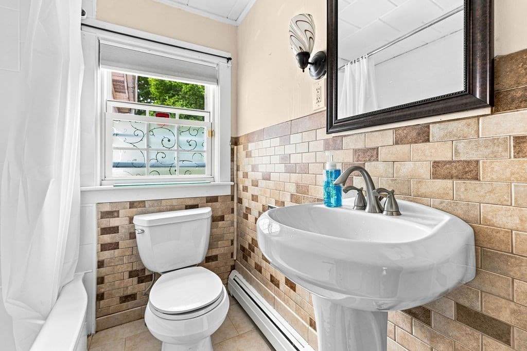 56 Hacker St, Fairhaven MA 02719 photo 16