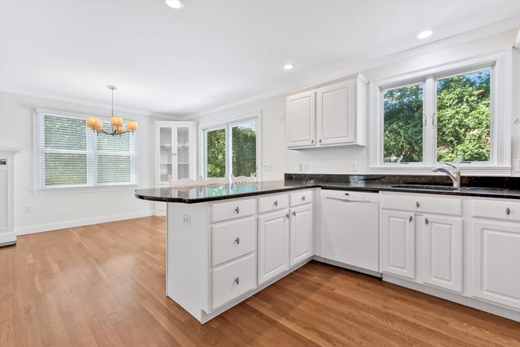 9 Elaine Road, Barnstable MA 02601 photo 12
