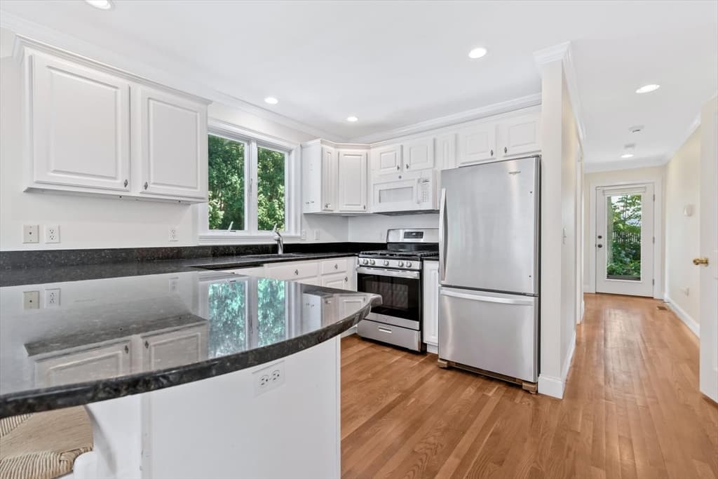 9 Elaine Road, Barnstable MA 02601 photo 9